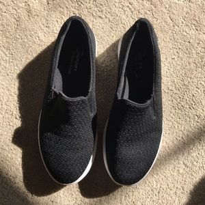 BLACK SLIP ON SHOES